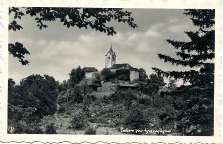 Tabor z okolico na razglednici iz leta 1931 (Domoznanska zbirka Mestne knjižnice Grosuplje)